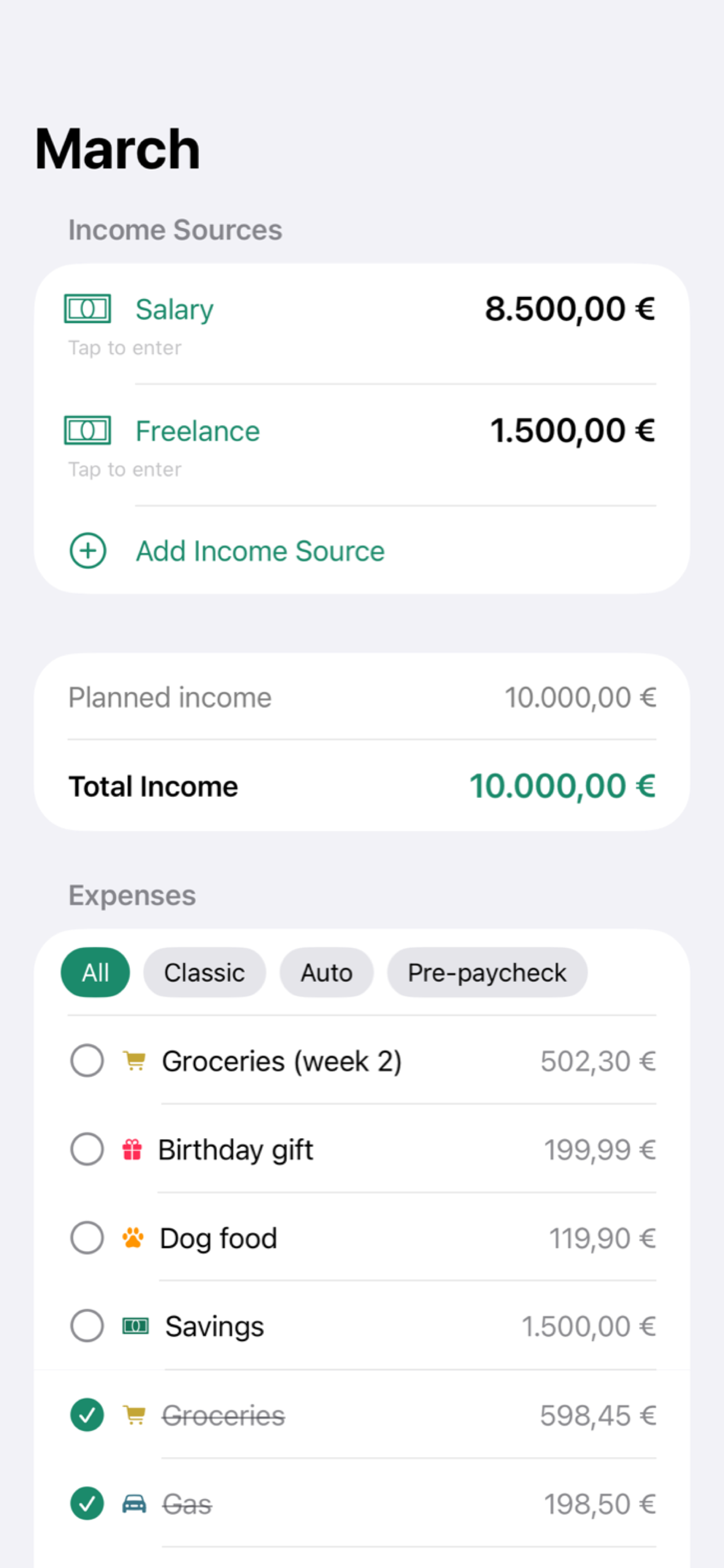 Monthly budget detail with expenses